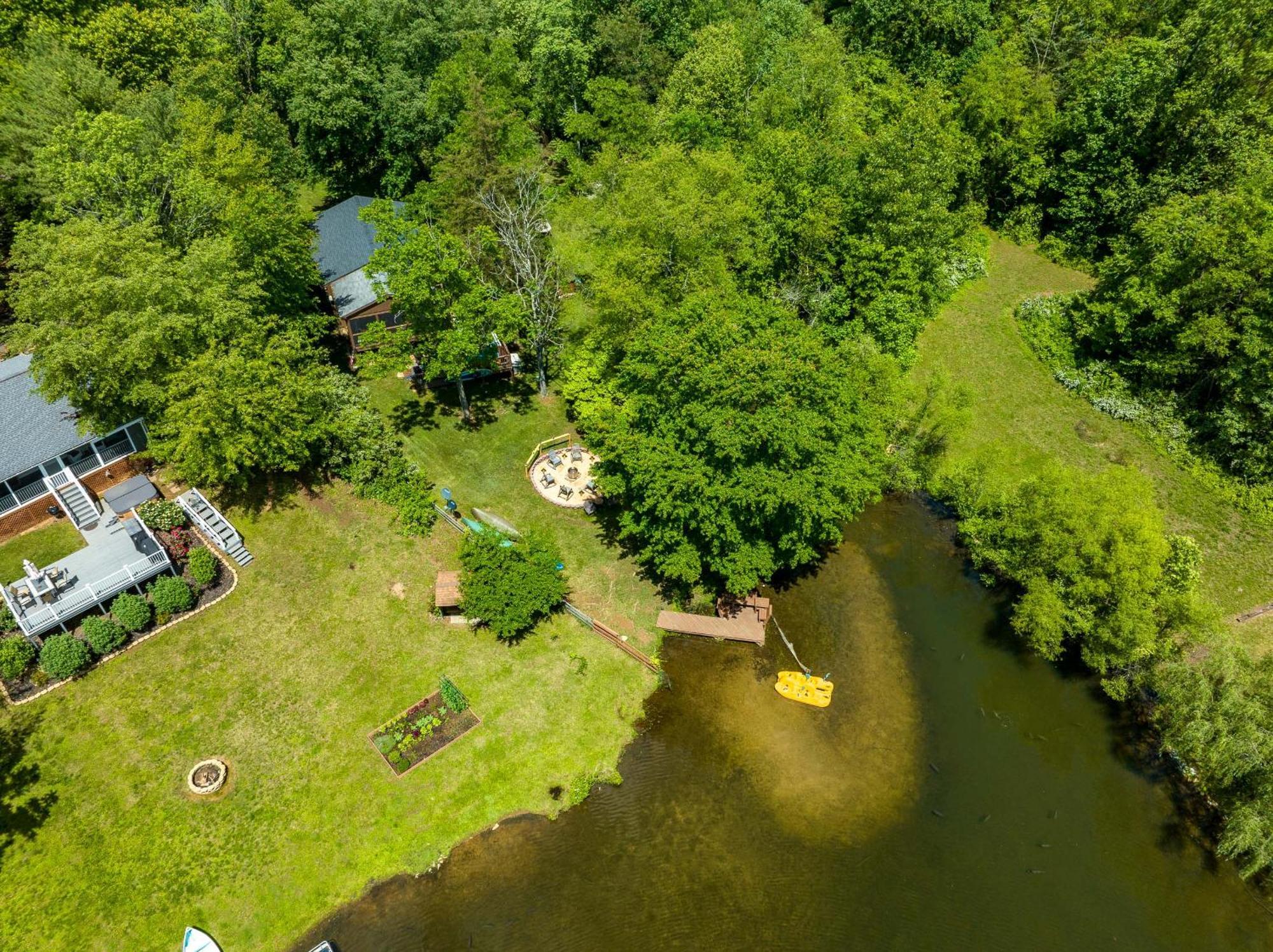 Waterfront Cabin 20 Mins To National Park & Massanutten! Stanardsville エクステリア 写真